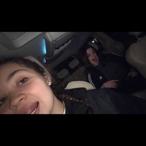 Meet your Posher, Sydney